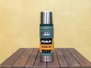 10-01228-023 Stanley Classic Vacuum Bottle 16oz Hammertone Green