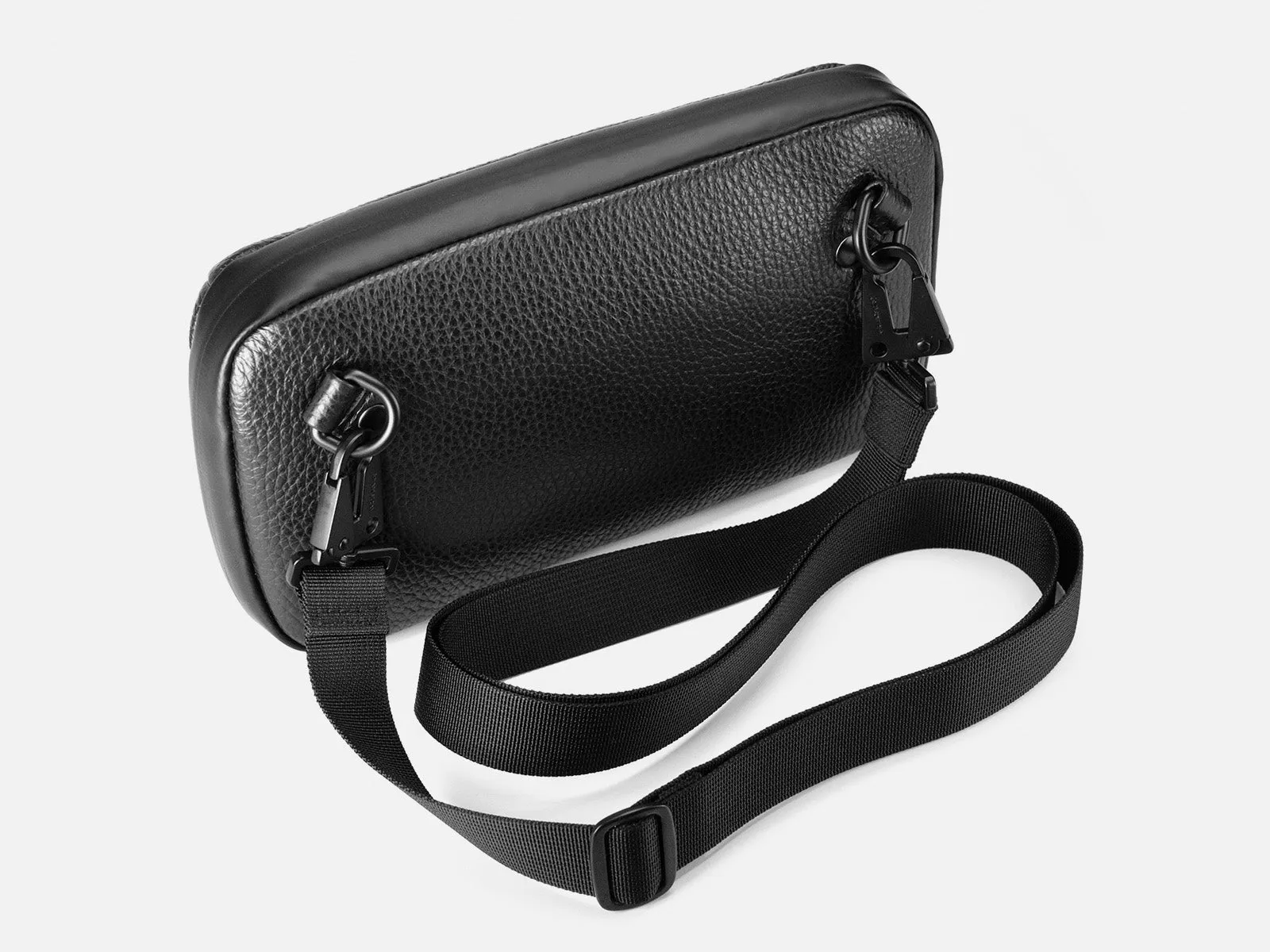 131 Essential Pouch
