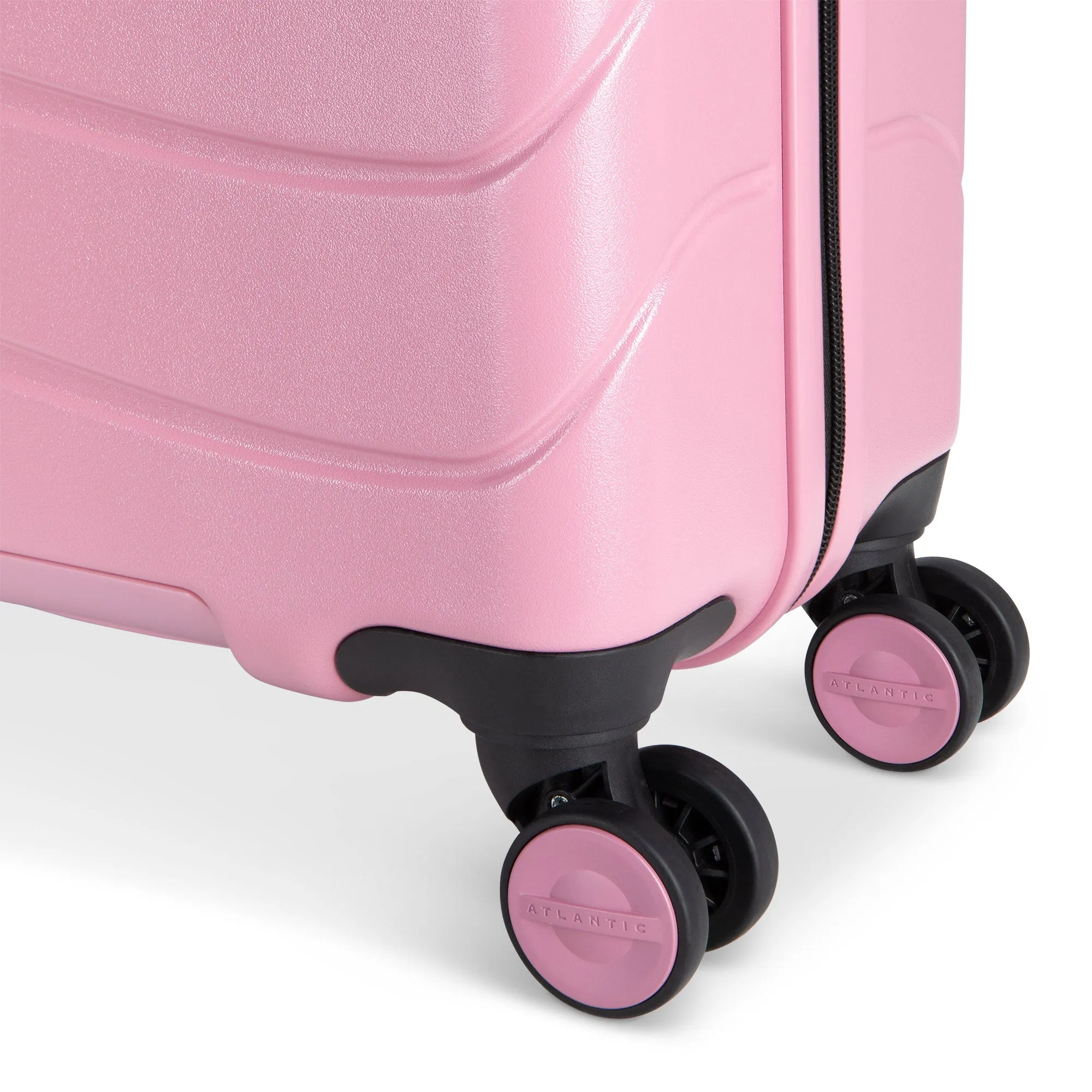 Atlantic Transmarine 19" Hardside Spinner Carry-on