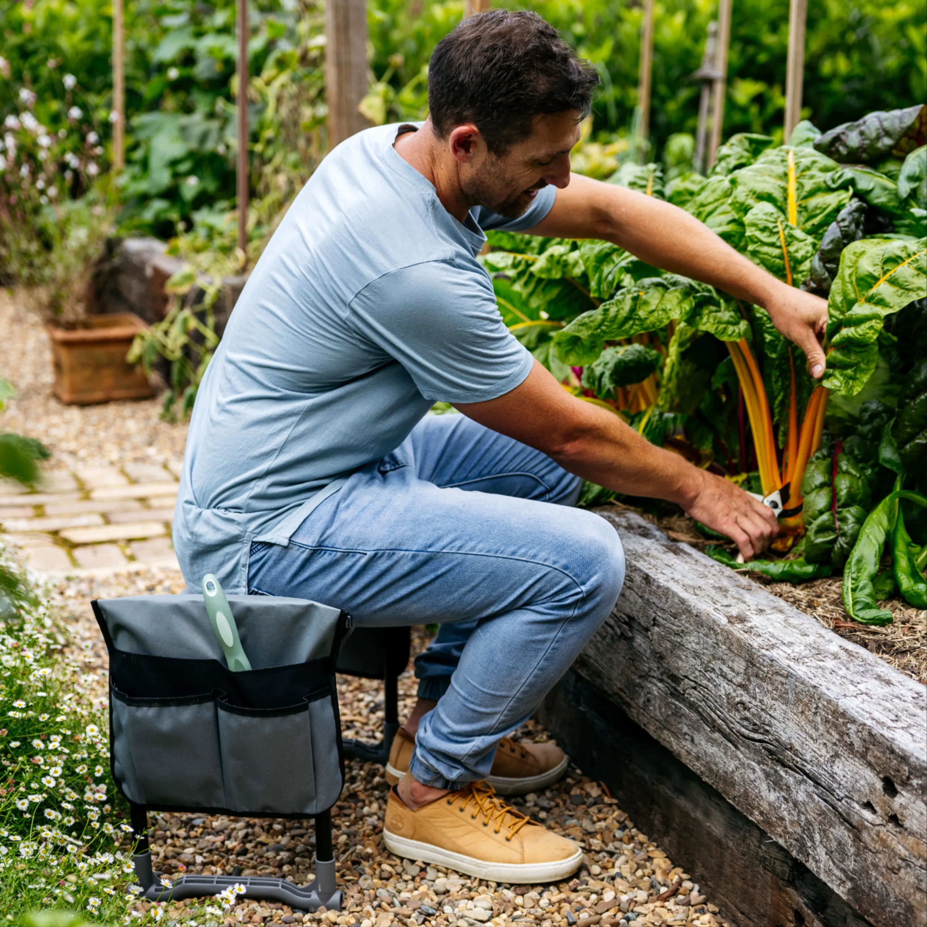 Folding Garden Kneeler & Seat with Tool Pouches