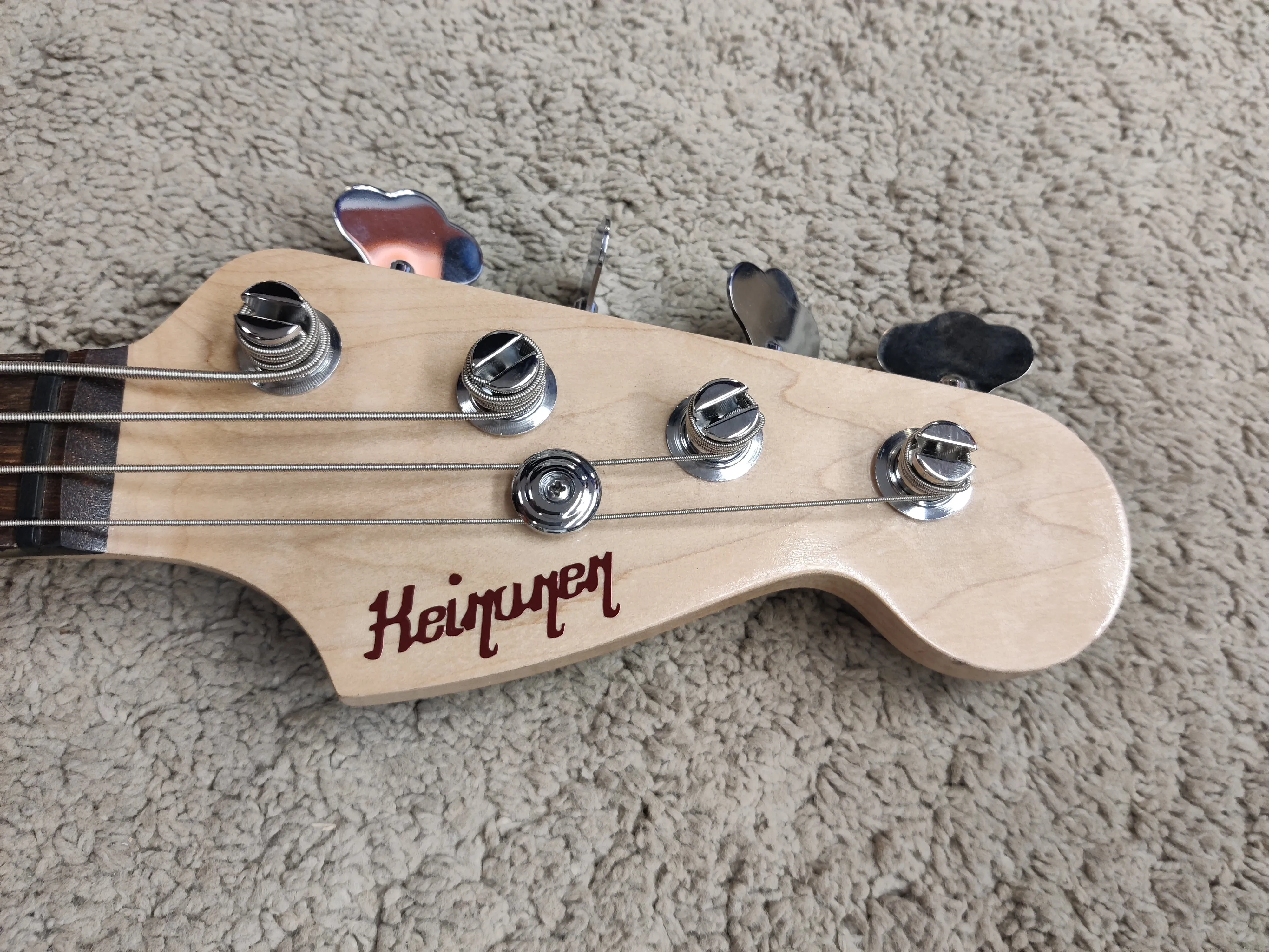 Harri Keinonen Jaguar-basso
