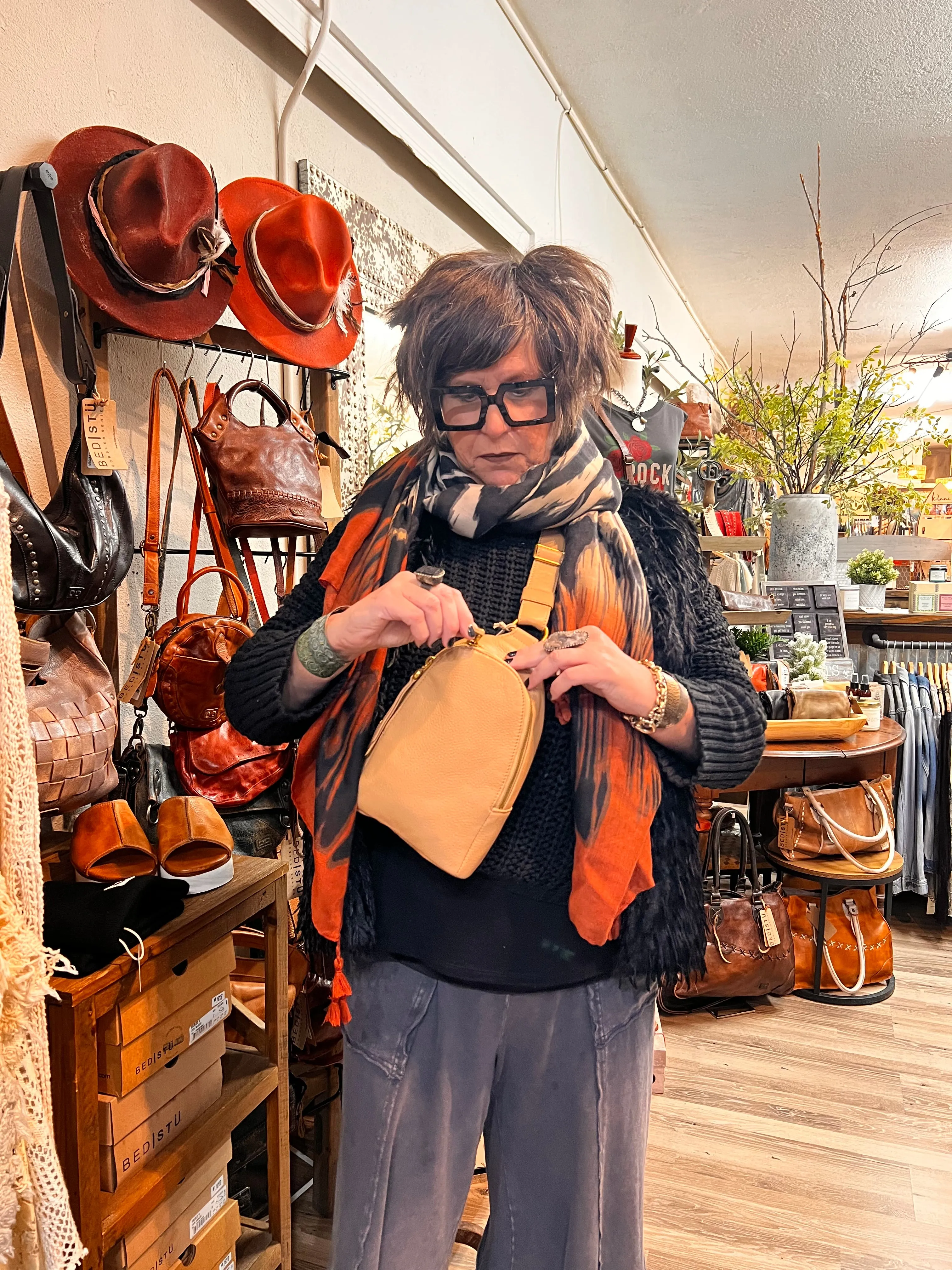 HOBO Fern Sling Bag