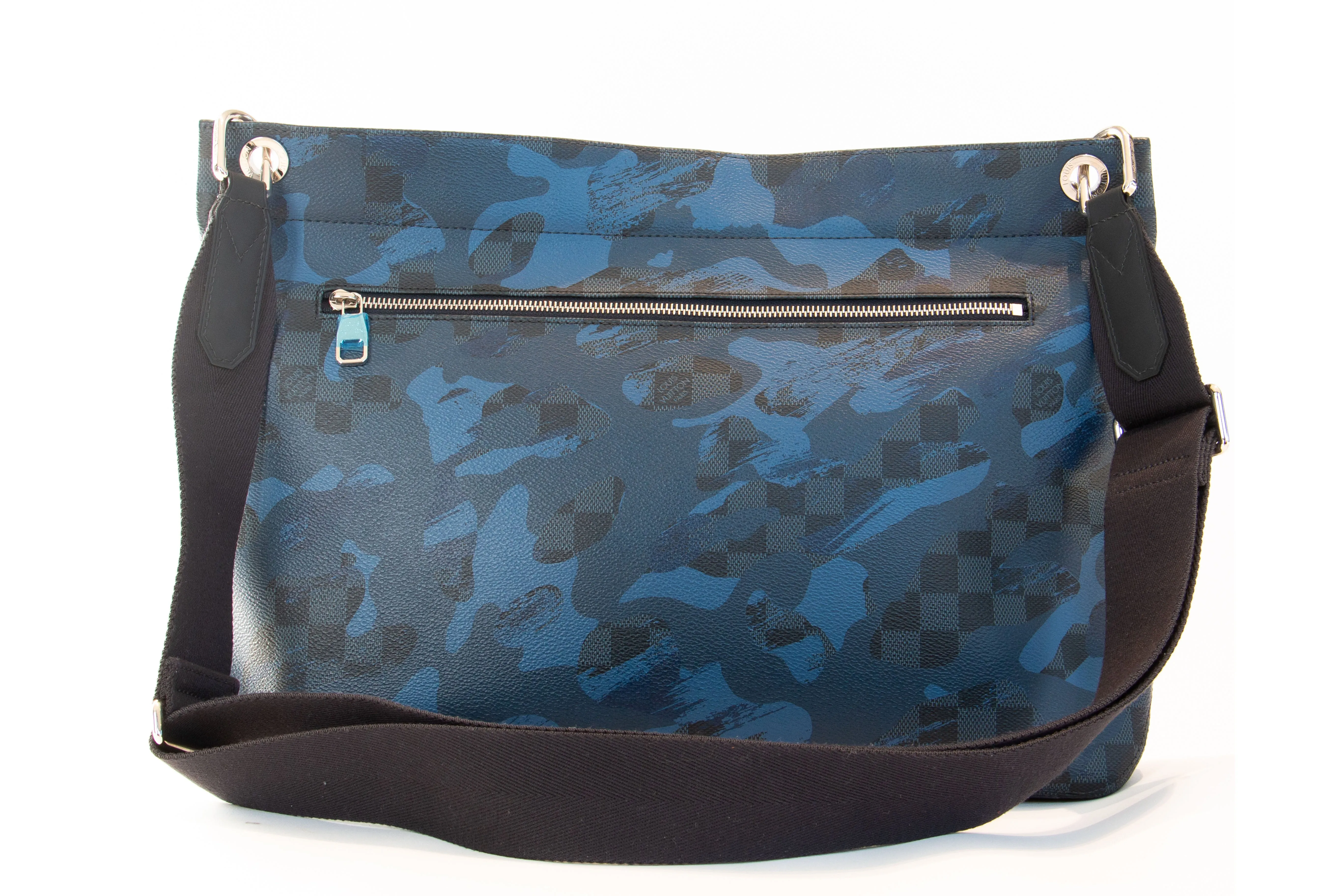 Louis Vuitton Damier Cobalt Camouflage Hunter Messenger