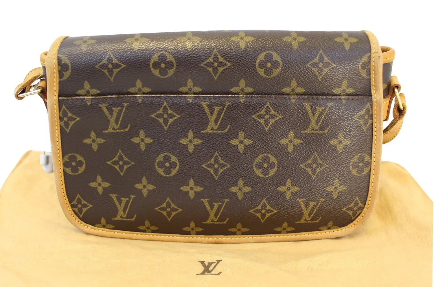 LOUIS VUITTON Monogram Canvas Sologne Messenger Bag