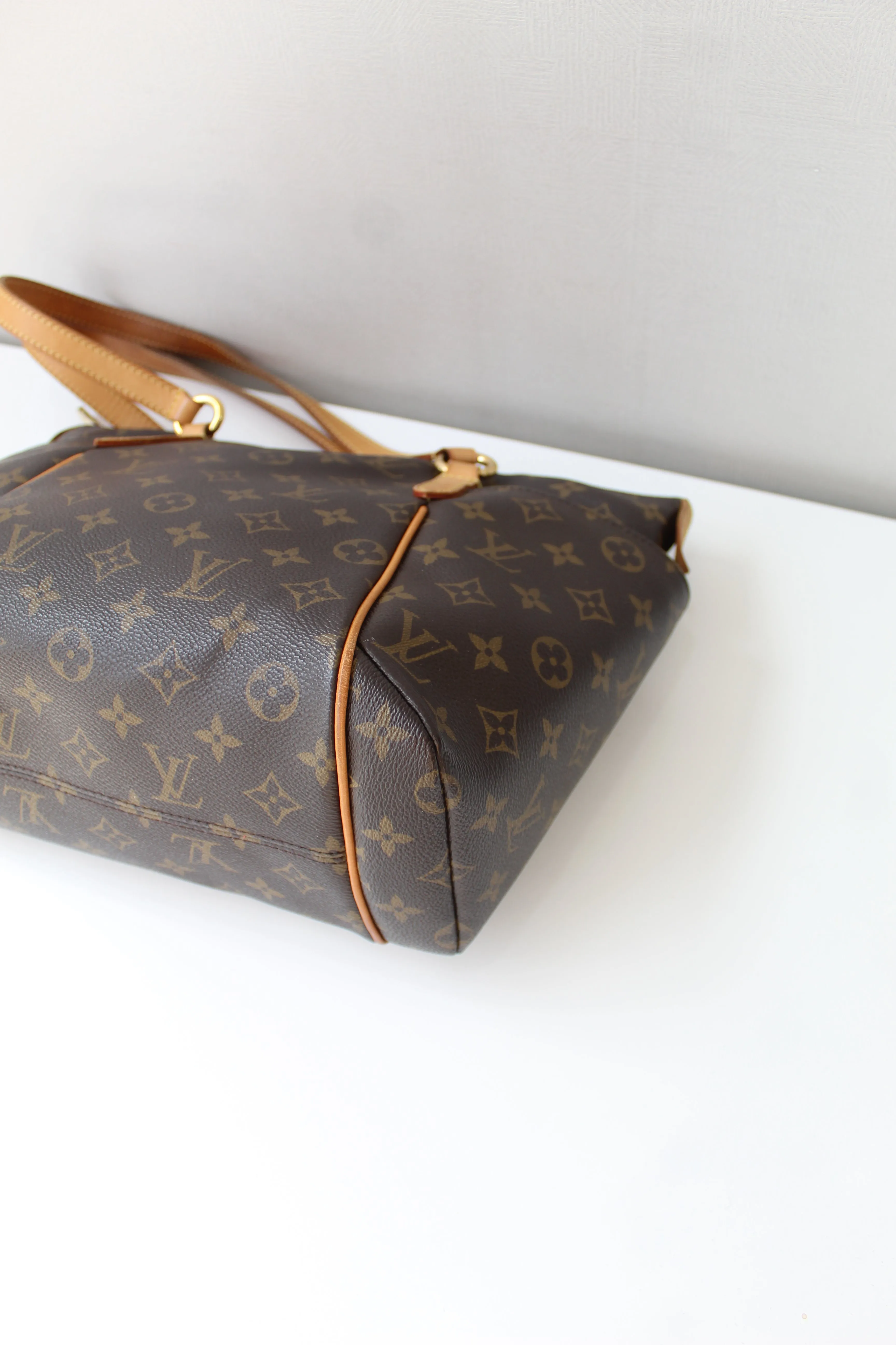 Louis Vuitton Totally PM