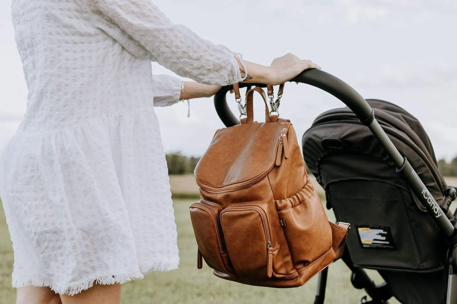 OiOi Nappy Backpack - Tan