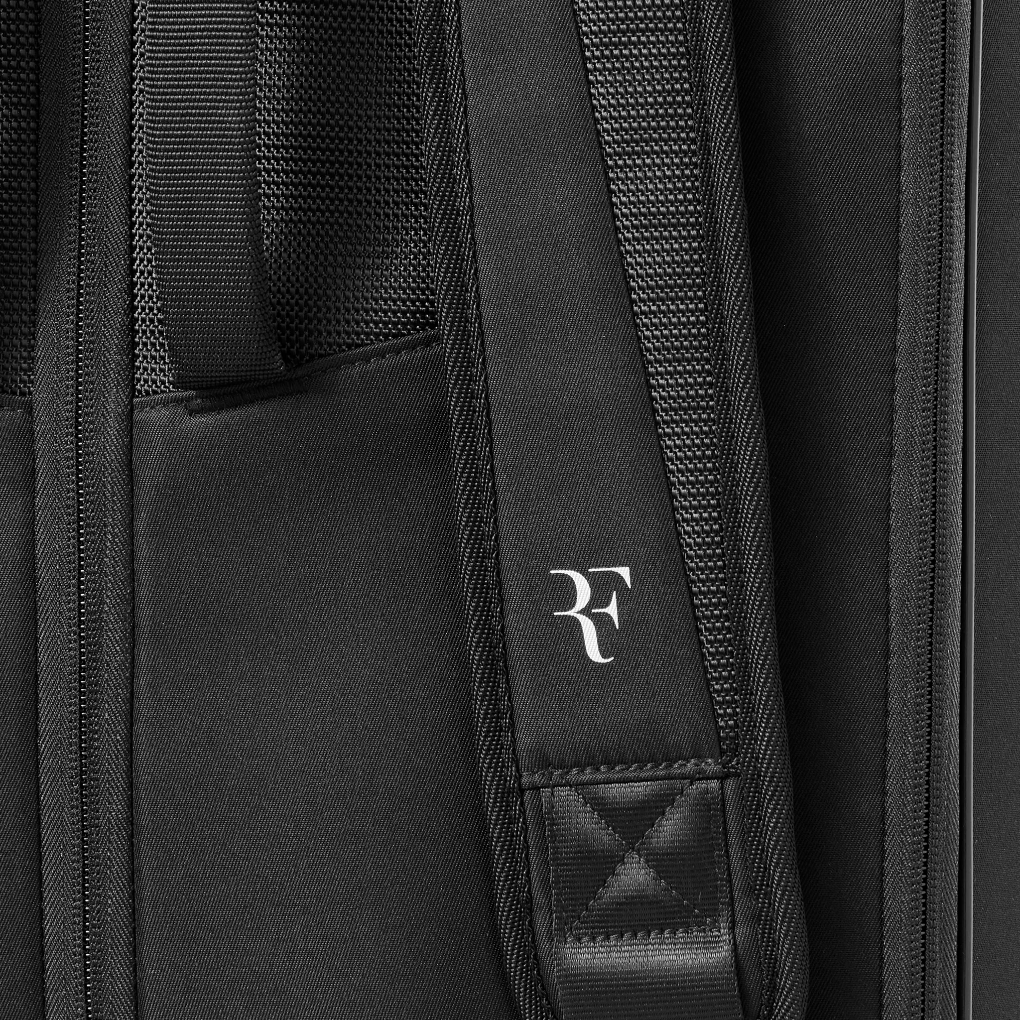 Wilson RF Tournament Racket Bag 15 Pack